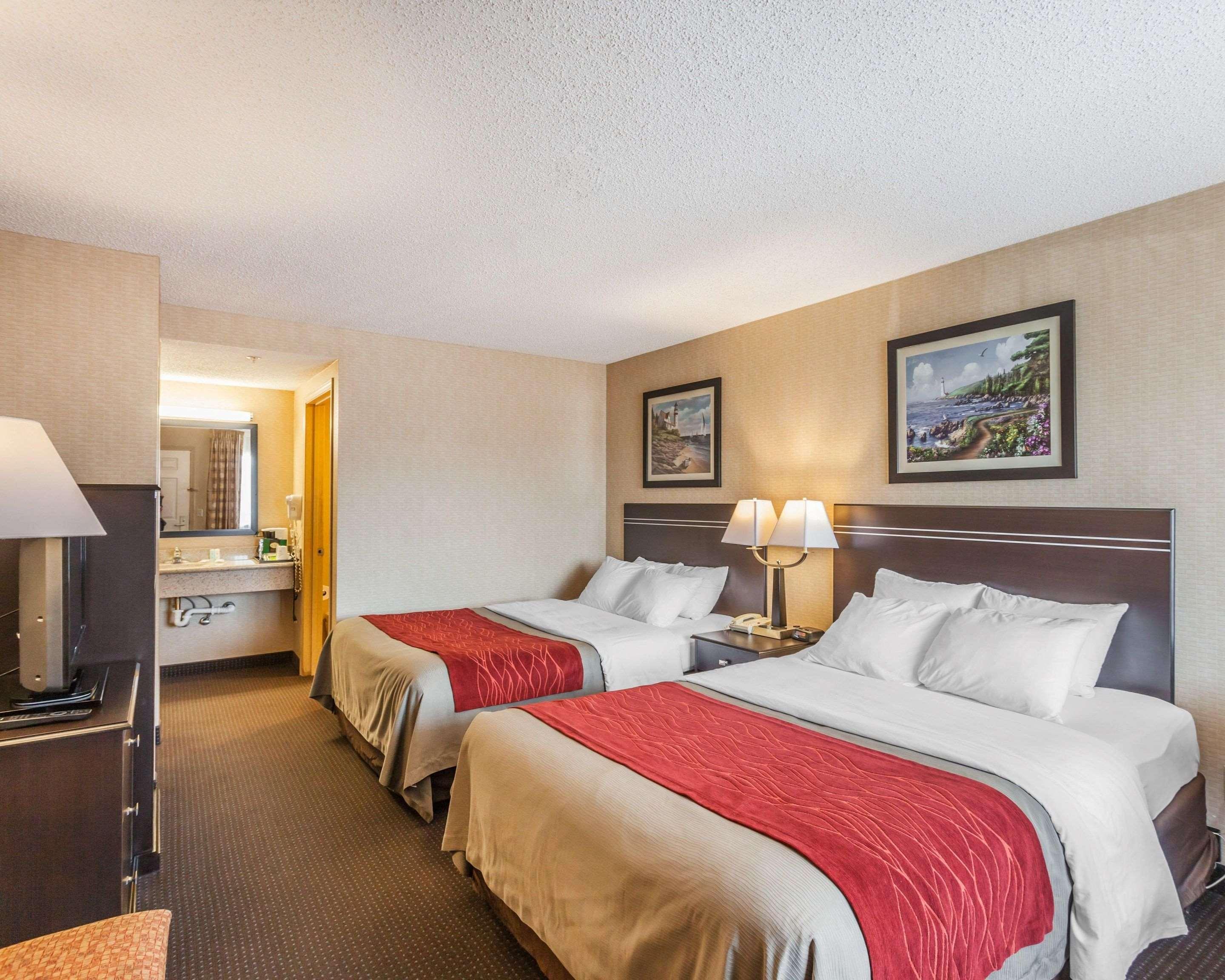 Comfort Inn On The Bay Port Orchard Bagian luar foto